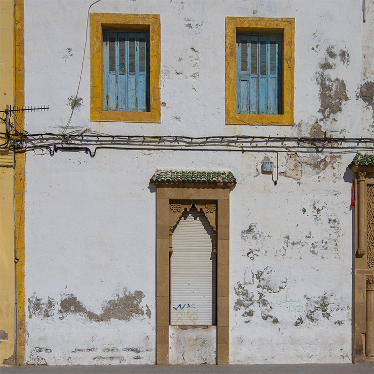 Yellow windows in Essouira